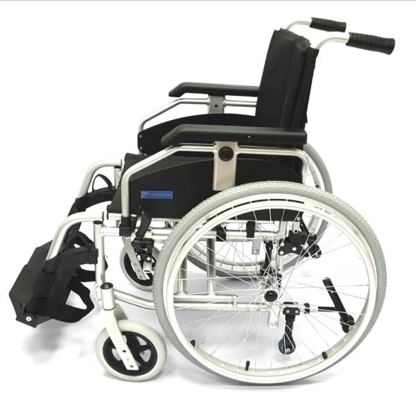 Кресло-коляска инвалидная складная универсальная LY-710