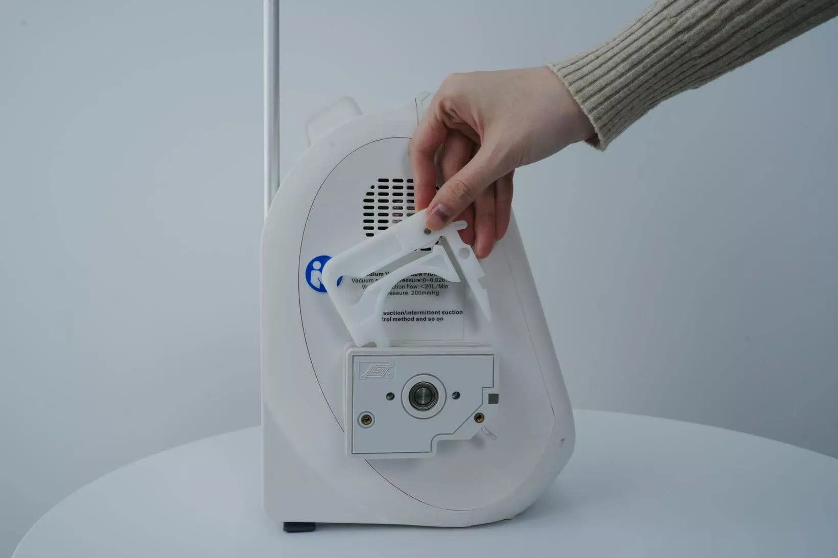 Аппарат лечения ран отрицательным давлением Lifotronic NP-600